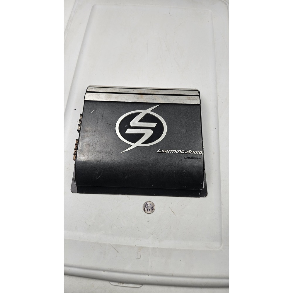 Oldschool Lightning Audio Car Amplifier